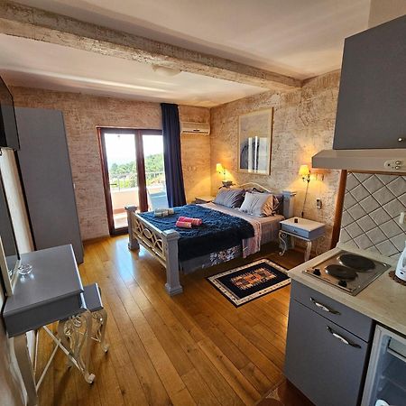 Medin Apartments Bluvista Петровац Экстерьер фото