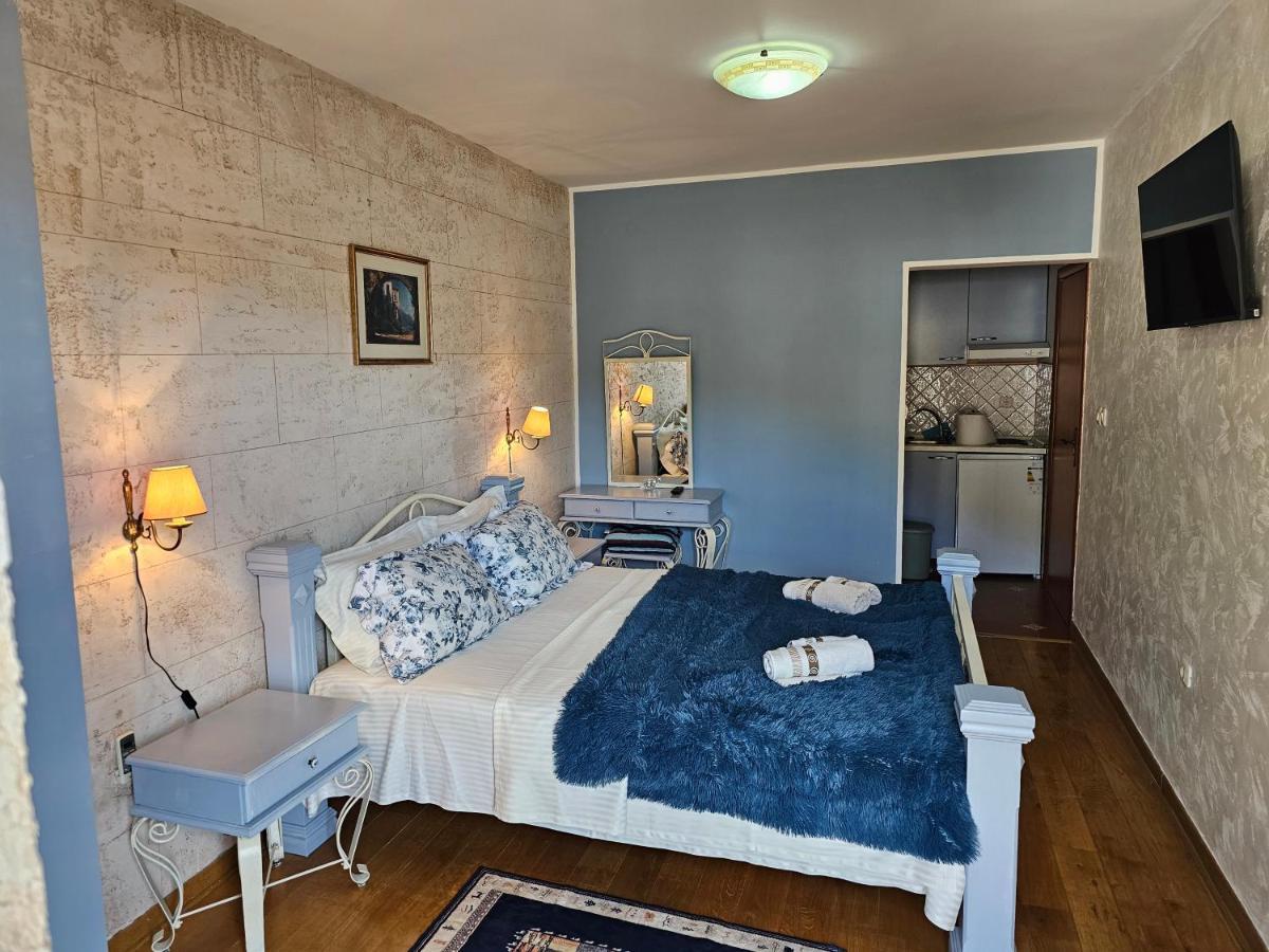 Medin Apartments Bluvista Петровац Экстерьер фото