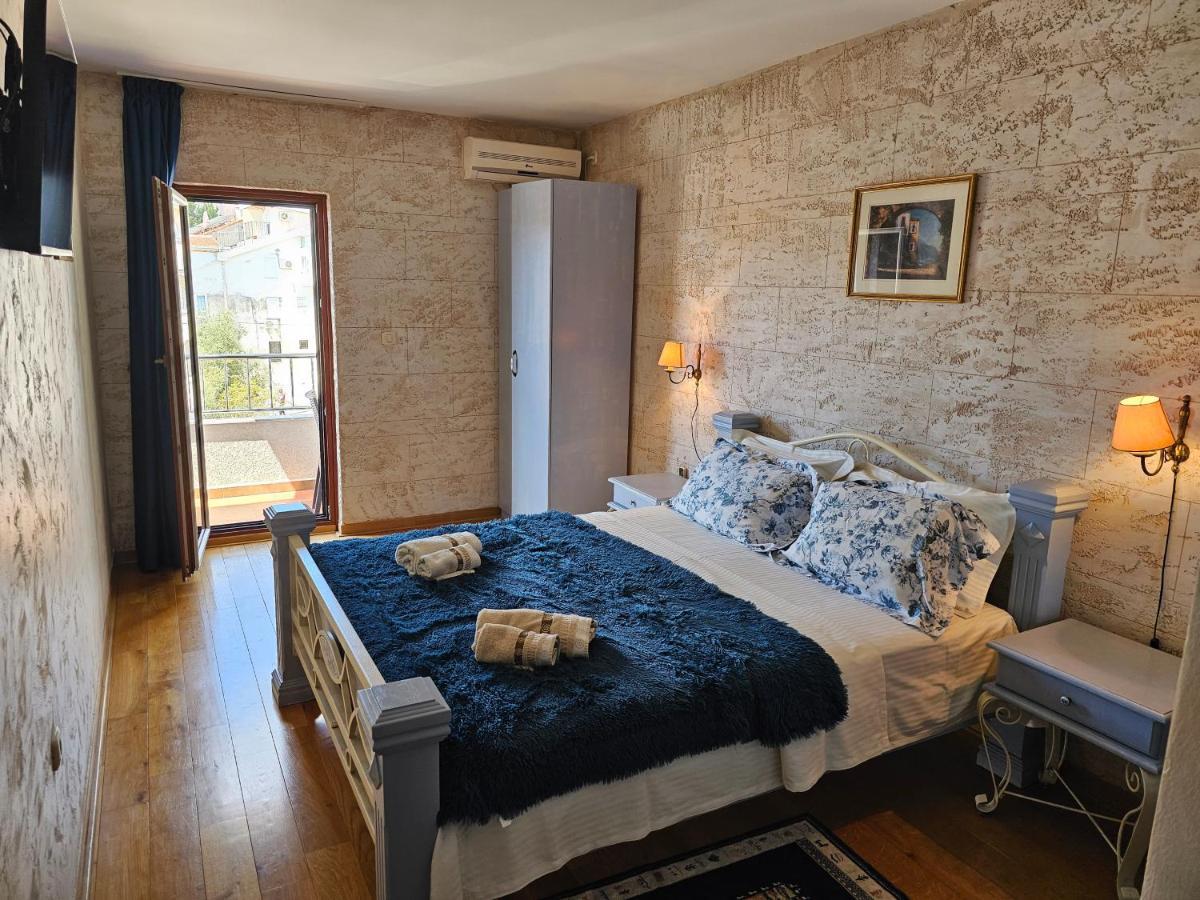 Medin Apartments Bluvista Петровац Экстерьер фото