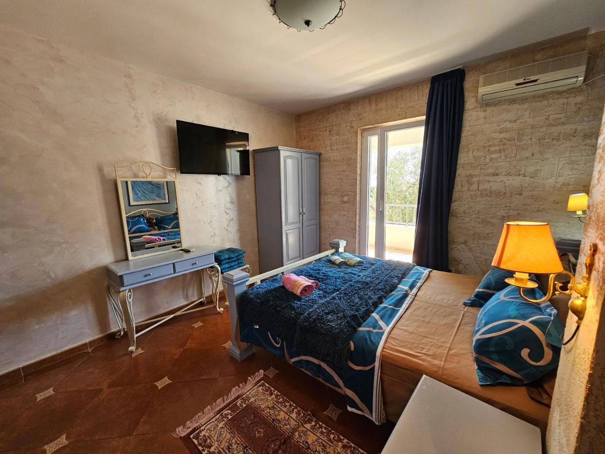 Medin Apartments Bluvista Петровац Экстерьер фото