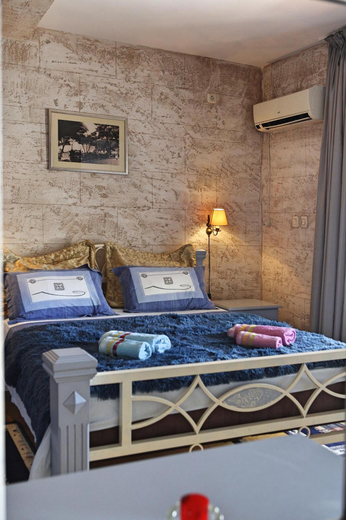 Medin Apartments Bluvista Петровац Экстерьер фото